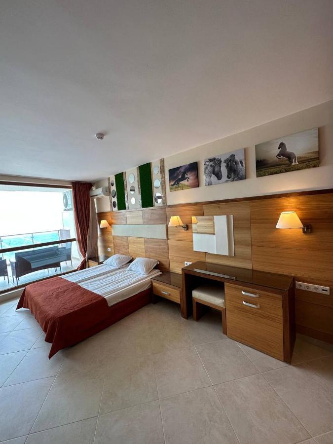 Briz Beach Apartments - Section B Sunny Beach Dış mekan fotoğraf